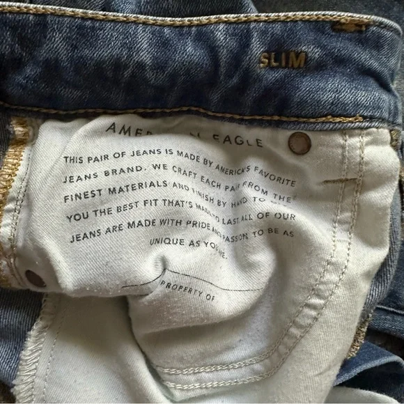 American Eagle Outfitters Blue Slim Jeans Distressed - Picture 6 of 13